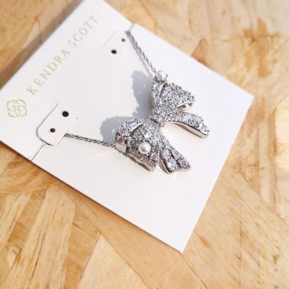 NEW Kendra Scott Krista White Mix Bow Necklace Silver - Picture 2 of 4